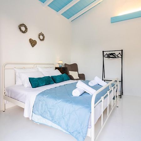 Mani Holiday House Kotronion  Bagian luar foto