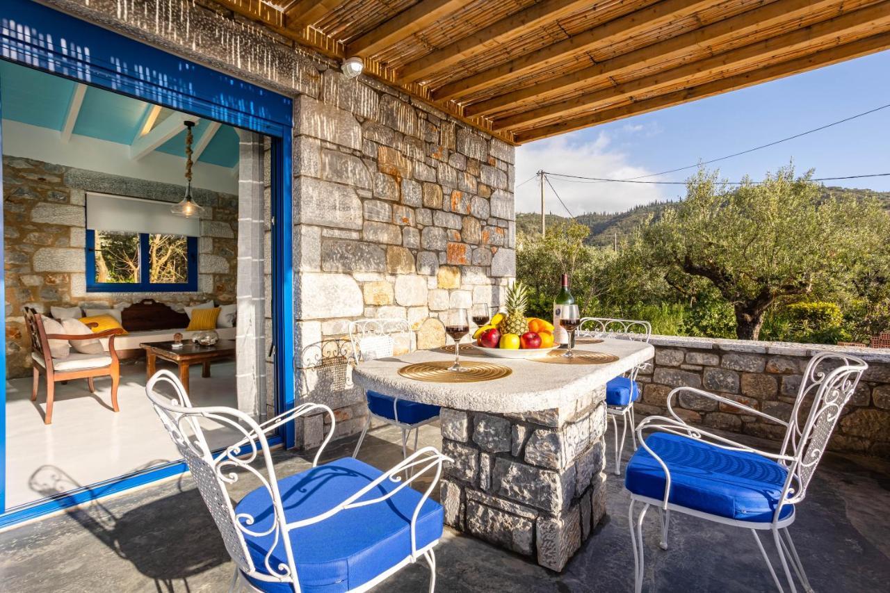 Mani Holiday House Kotronion  Bagian luar foto