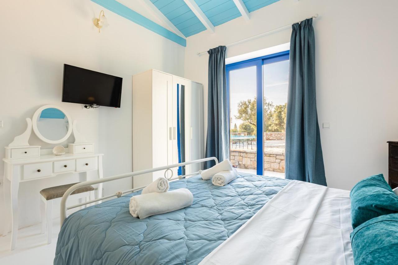 Mani Holiday House Kotronion  Bagian luar foto